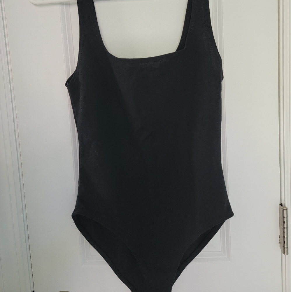 Brand new black top